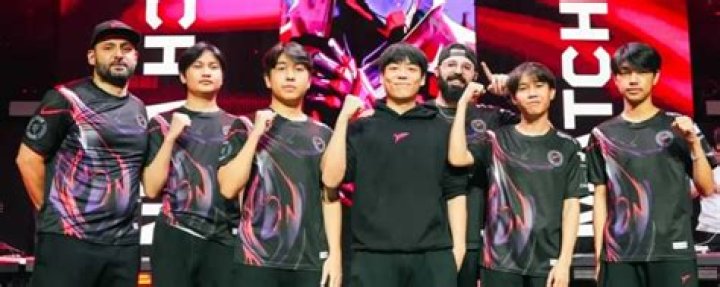 Who defeated Team secret?