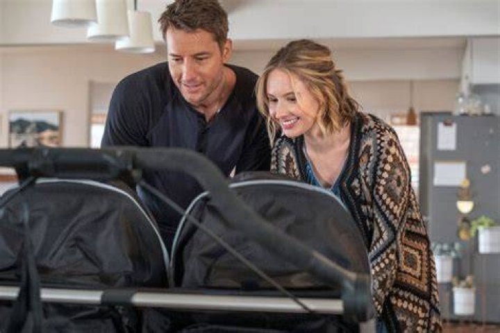 Who does Kevin have twins with in This Is Us?