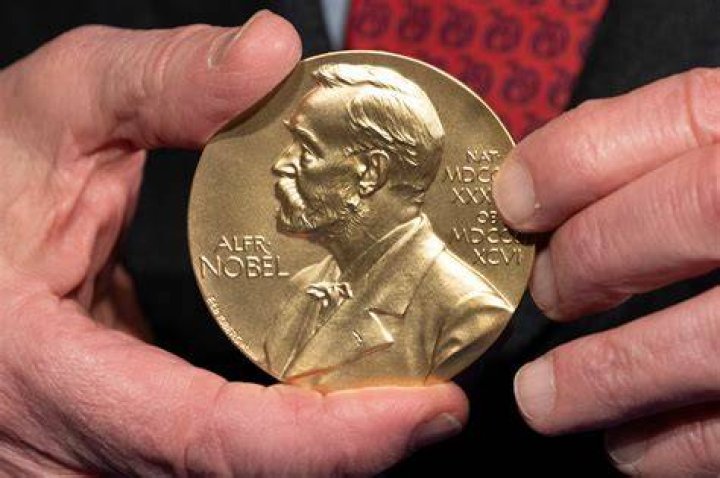 Who funds the Nobel Prize?