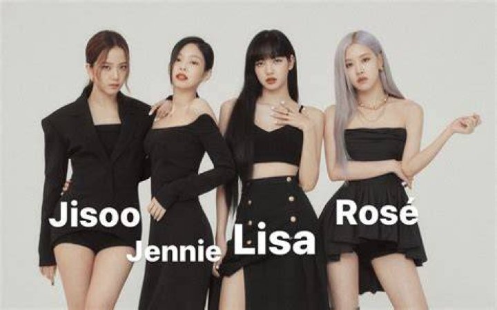 Who has beautiful voice in BLACKPINK?