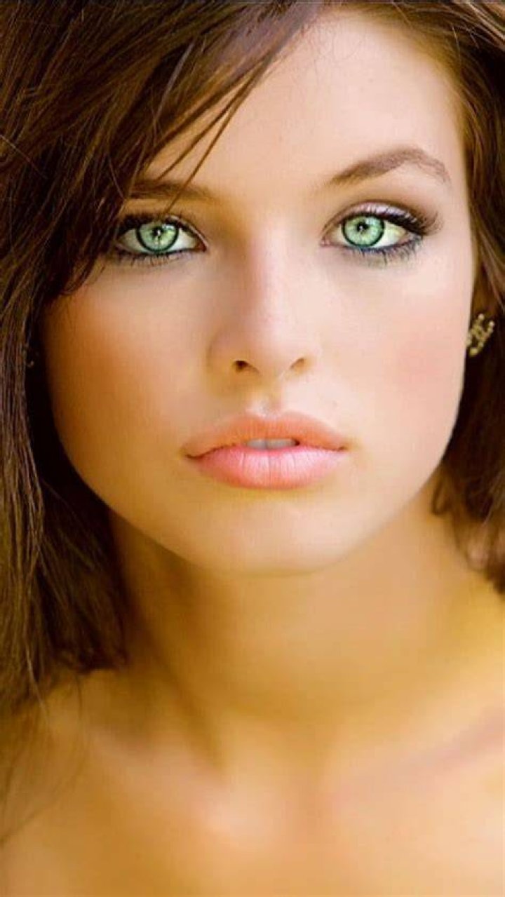 Who has most beautiful green eyes?