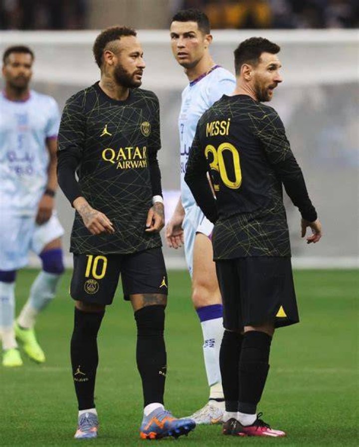 Who is better Messi Ronaldo or Neymar?