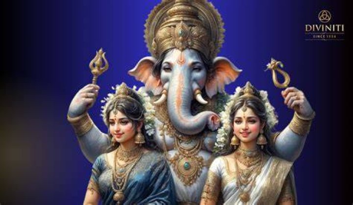 Who is Ganesh wife?