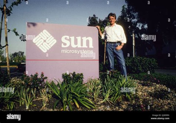 Who is the founder of Sun Microsystem?