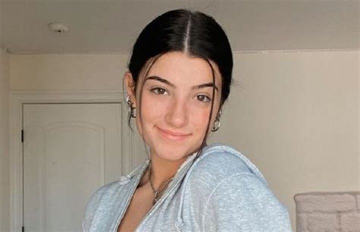 Who is the most famous TikTok dancer?