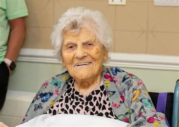 Who is the oldest person alive in 2020?