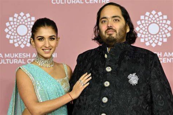 Who is the richest couple in India?