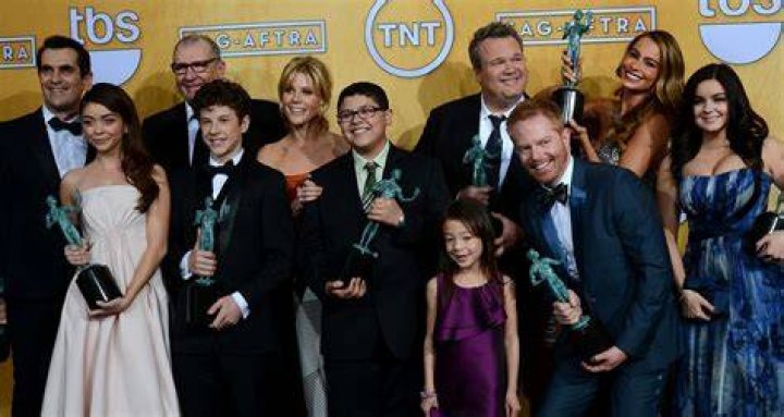 Who is the richest on Modern Family?