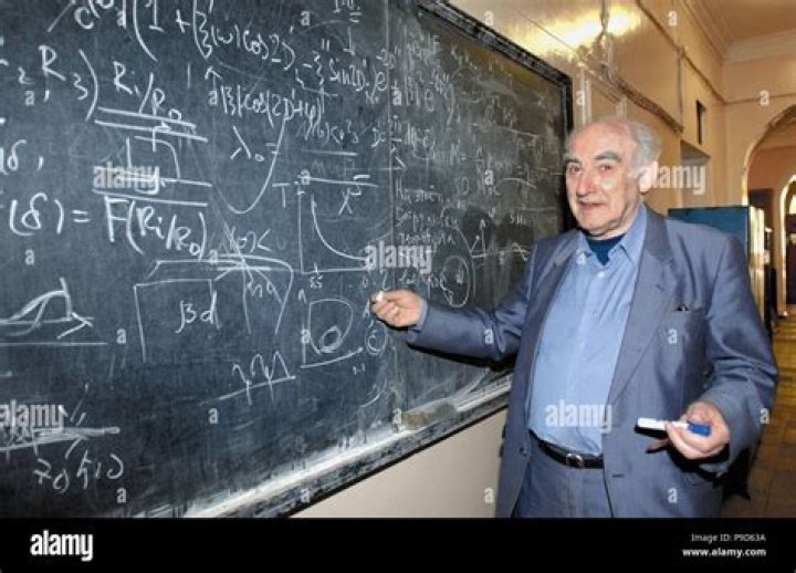 Who is the richest theoretical physicist?