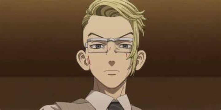 Who is the villain in Tokyo Revengers?