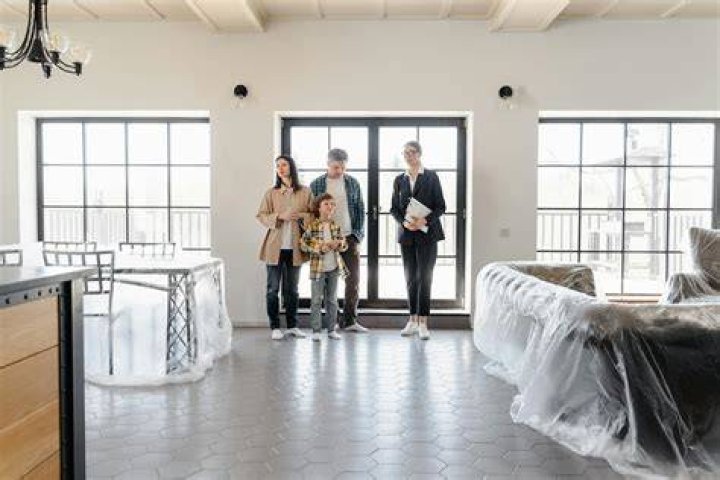 Who owns the items left behind in a house after closing?