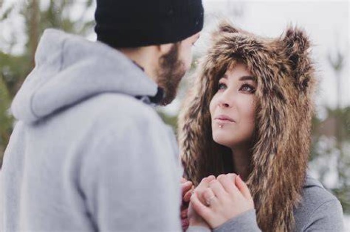 Why dating an introvert is hard?