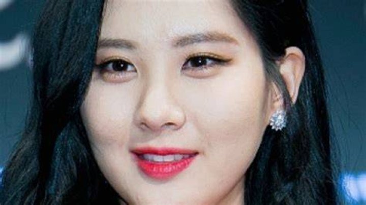 Why do Koreans have fat under their eyes?