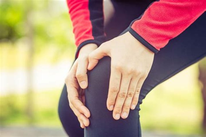 Why do my son's knees click?