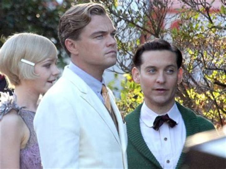 Why does Gatsby stop throwing parties?
