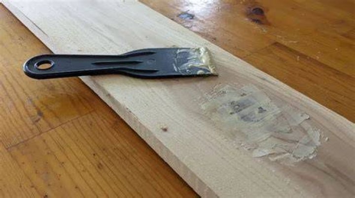 Why does my wood filler keep cracking?