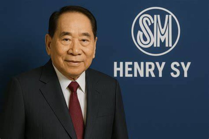 Why Henry Sy is considered as best entrepreneur?