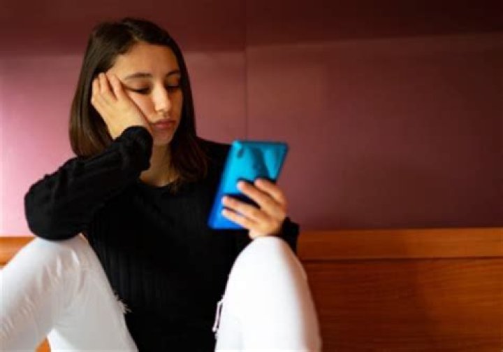 Why is someone not getting my texts?