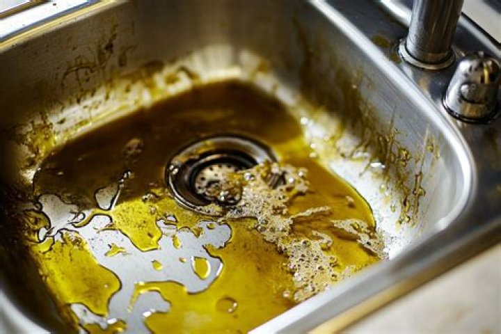 Why you shouldn't put cooking oil down the drain?